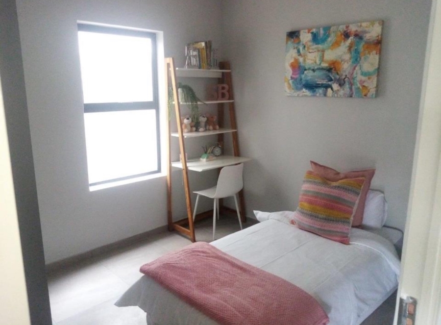 2 Bedroom Property for Sale in Table View Western Cape